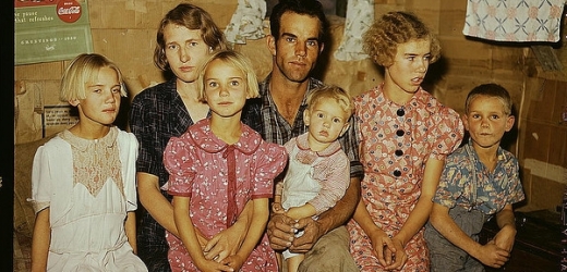 Typická americká rodina v době hospodářské krize ve třicátých letech minulého století.  