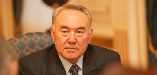 Nursultan Nazarbajev vládne pevnou rukou, opozice se nebojí.