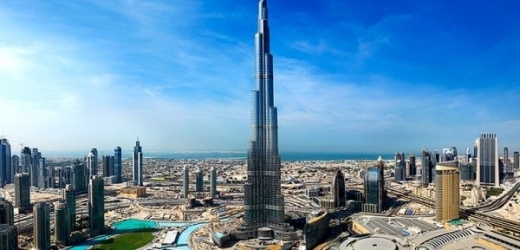 Nejvyšší stavba světa Burdž Chalífa v Dubaji.