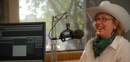 Kanadská rozhlasová moderátorka (ilustrační foto).