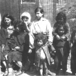 Romští kočovníci v Ostravě v roce 1951.