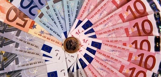 Počet padělků eur v mincích se zvýšil o osm procent.