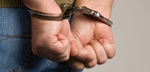Policie zatkla muže při jejich druhém pokusu o loupež (ilustrační foto).