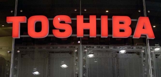 Japonská Toshiba uvažuje o investici do solárních elektráren v Bulharsku.