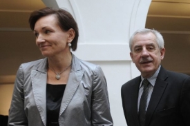 Dana Jurásková a Leoš Heger po jednání.