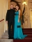 Modelka Andrea Verešová, oblečená do nádherných modrých šatů, dorazila na ples s manželem, právníkem Danielem Volopichem.