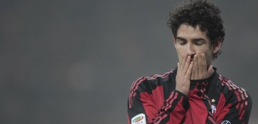 Fotbalisté AC Milán pouze remizovali s Janovem.