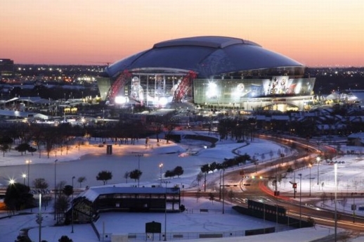 Stadion Dallas Cowboys v texaském Arlingtonu se chystá na nejsledovanější zápas planety.