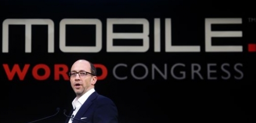 Konference Mobile World Congress se koná v Barceloně (na snímku Dick Costolo ze společnosti Twitter).