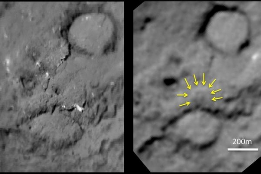Totéž místo na povrchu komety před (vlevo) a po dopadu projektilu (vpravo).