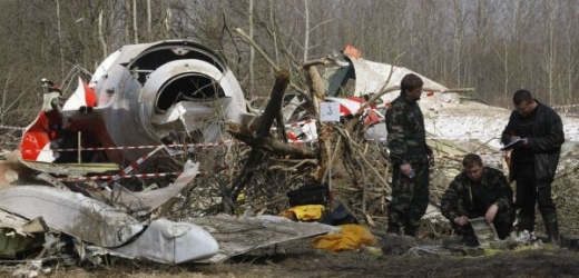Ruská prokuratura prošetřovala krádeže platebních karet, ke kterým došlo bezprostředně po katastrofě polského vládního letadla.