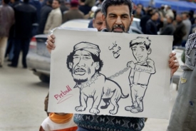 Pes na prodej, hlásá libyjský lid.