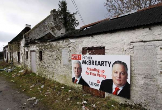 Volební plakát labouristů v Donegalu.