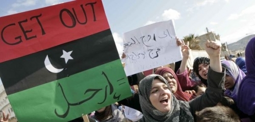 Situace v hlavním městě Libye je stále neklidná, lidé se bojí, přesto vycházejí do ulic.