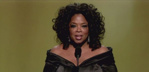 Oprah na svou stanici zatím nemá tolik času. Do září dotáčí vlastní show na stanici ABC.