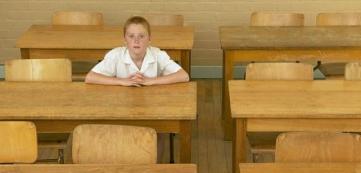 Chlapec byl ve škole jen na přezkoušení (ilustrační foto).