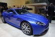 Modrý krasavec Aston Martin V8 Vantage S.