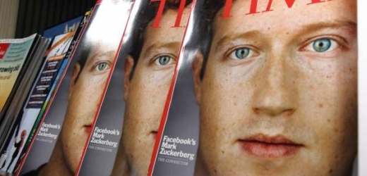 Prodává akcie Facebooku Mark Zuckerberg?