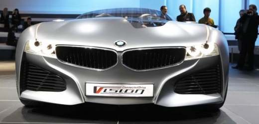 Jedním ze zajímavých konceptů je na ženevském autosalonu dvoumístný roadster BMW Vision ConnectedDrive.