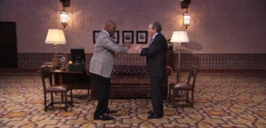 Mike Tyson vede s blábolením George Bushe předem prohraný boj.