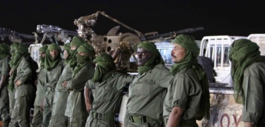 Tuaregové ve zbrani mají s plukovníkem Kaddáfím dobré vztahy.