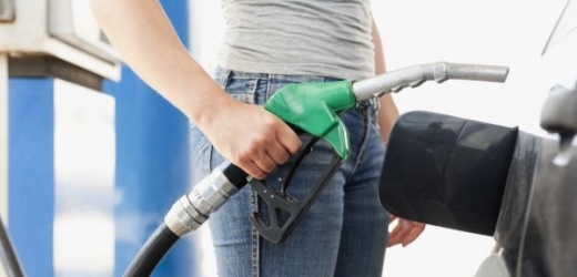 Benzín je nejdražší v historii, už několik týdnů zdražuje.