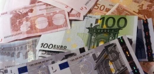Evropská unie začne hlídat výši mzdových nákladů v členských státech (ilustrační foto).