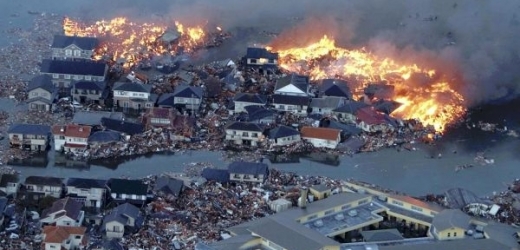 Následky přírodní katastrofy v Japonsku.
