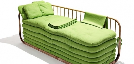 Pohovka, z níž snadno uděláte šest postelí.