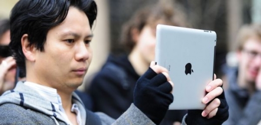 Někteří obyvatelé Hongkongu si mohli koupit nový iPad už v neděli (ilustrační foto).