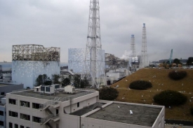 Poškozené reaktory jaderné elektrárny Fukušima 1.