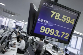 Podle analytiků řeká Japonsko recese, japonské akcie ztrácejí na hodnotě.