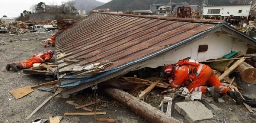 Následky zemětřesení v Japonsku mohou pocítit na pojistkách i čeští občané (ilustrační foto).