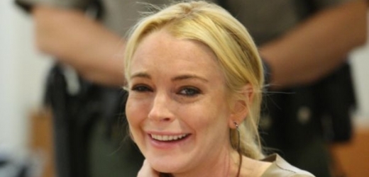 Lindsay Lohanová s otcem prý nemá dobré vztahy.