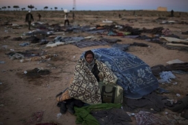 Současný konflikt udělal u řady Libyjců uprchlíky (ilustrační foto).