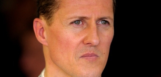 Michael Schumacher zažil špatný vstup do nové sezony.