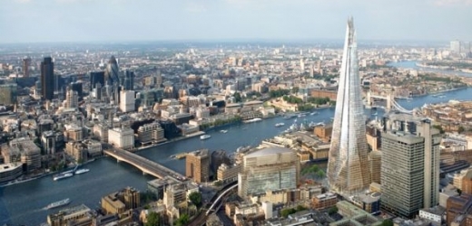 Nejvyšší budova Evropy roste v Londýně.