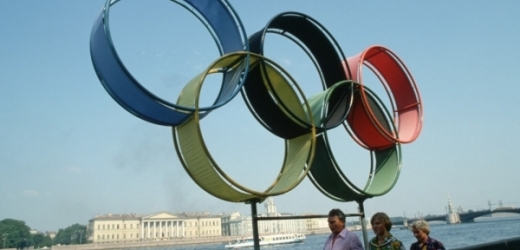 Olympijské kruhy v Moskvě, ve které získali čeští fotbalisté pod vedením Františka Havránka v roce 1980 zlaté medaile (ilustrační foto).