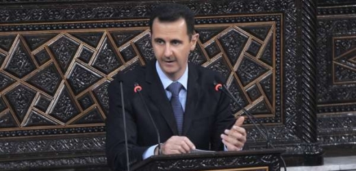 Bašár Asad se zatím v zemi těší značné oblibě.