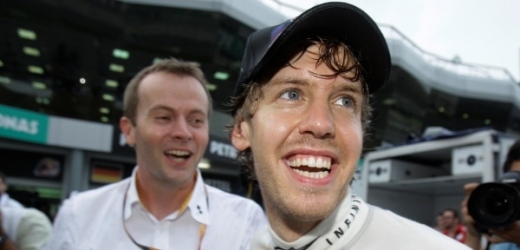 Sebastian Vettel z Red Bullu suverénně ovládl Velkou cenu Malajsie.