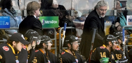 Hokejisté Atlantu pod vedením trenéra Miloše Říhy podlehli Ufě 1:3.