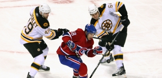 Zápasy mezi Bostonem a Montrealem jsou tradičně vyhecované.