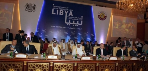 Mezinárodní kontaktní skupina v Libyi dnes v Dauhá podpořila požadavky opozice, která odmítá jakýkoli mírový plán, jehož součástí by nebylo odstoupení Kaddáfího.