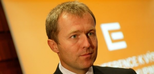 Energetické společnosti ČEZ šéfuje Martin Roman.