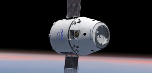 Kosmická loď Dragon společnosti SpaceX už úspěšně absolvovala první let na oběžné dráze.