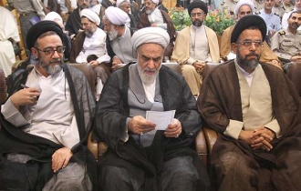 Íránským politikům nejdou psí miláčci pod vousy.