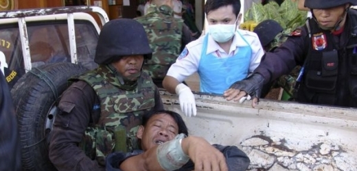 Konflikt mezi Kambodžou a Thajskem si vyžádal už 11 mrtvých a desítky zraněných.