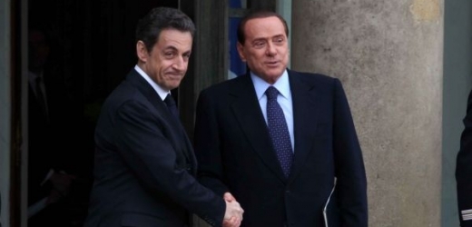 Nicolas Sarkozy a Silvio Berlusconi musí vyřešit spor ohledně imigrantů.