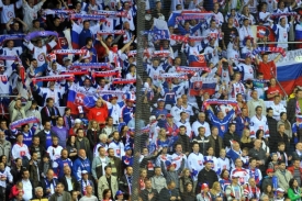 Slovenští fanoušci vytvářejí svému týmu výbornou atmosféru.