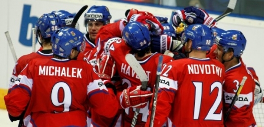 Čeští hokejisté jsou zatím v Bratislavě neporažení.